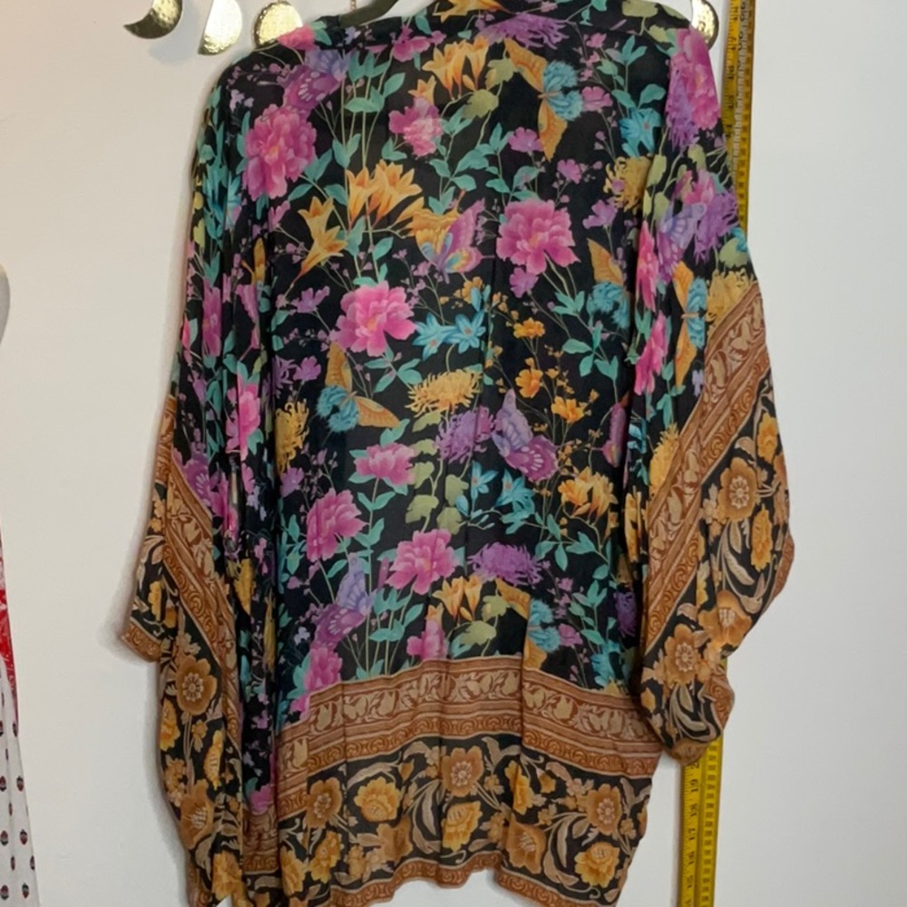 🌸Spell🌸Butterfly Short  Kimono M/L - Picture 11 of 11